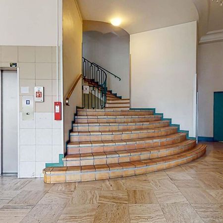 トゥールーズFac 5 Trammetro Vue Garonne Parkingアパートメント エクステリア 写真